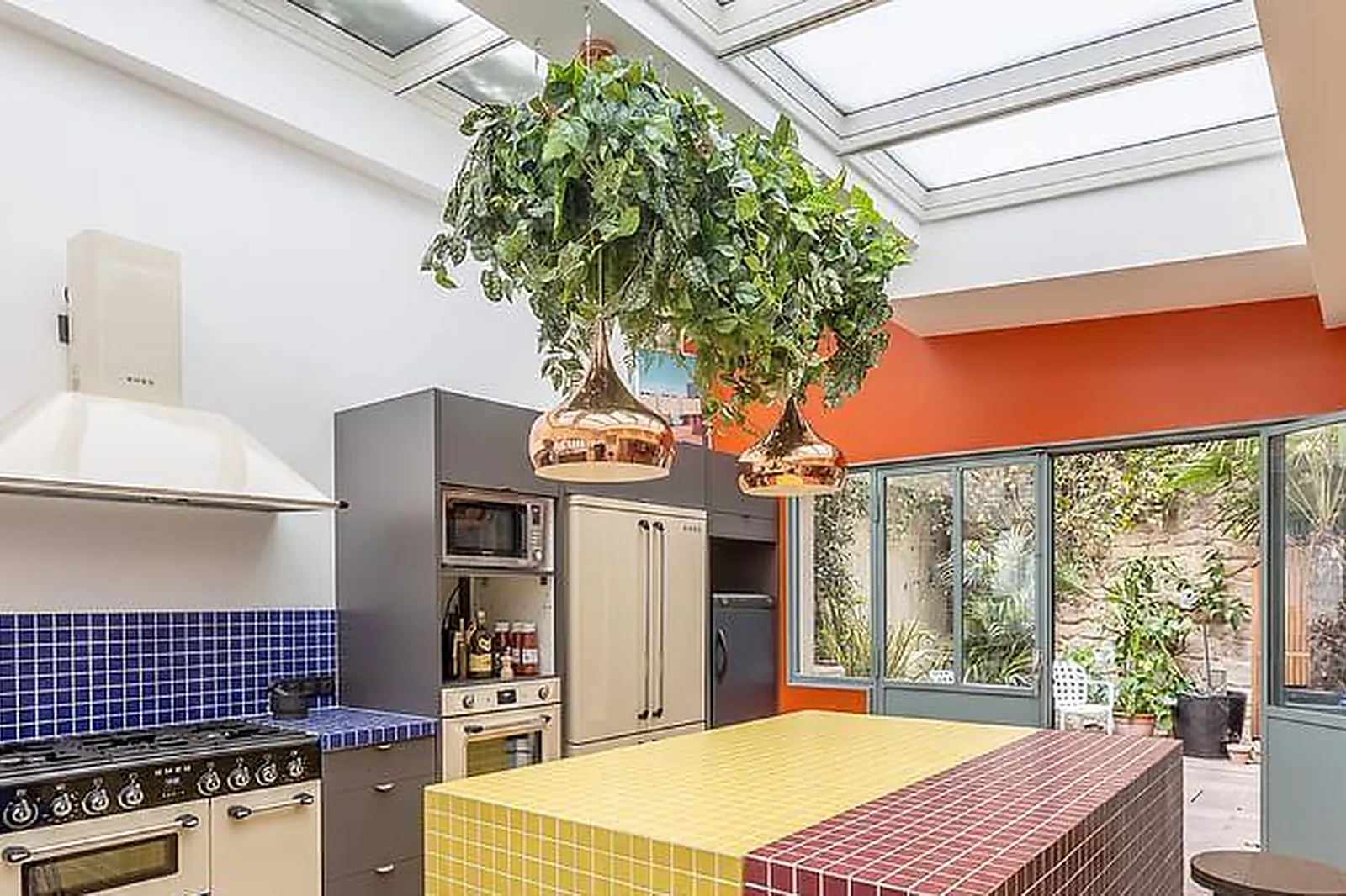 Lieux événementiels, LOFT D'ARTISTE AVEC TERRASSE EN PLEIN COEUR DE PARIS