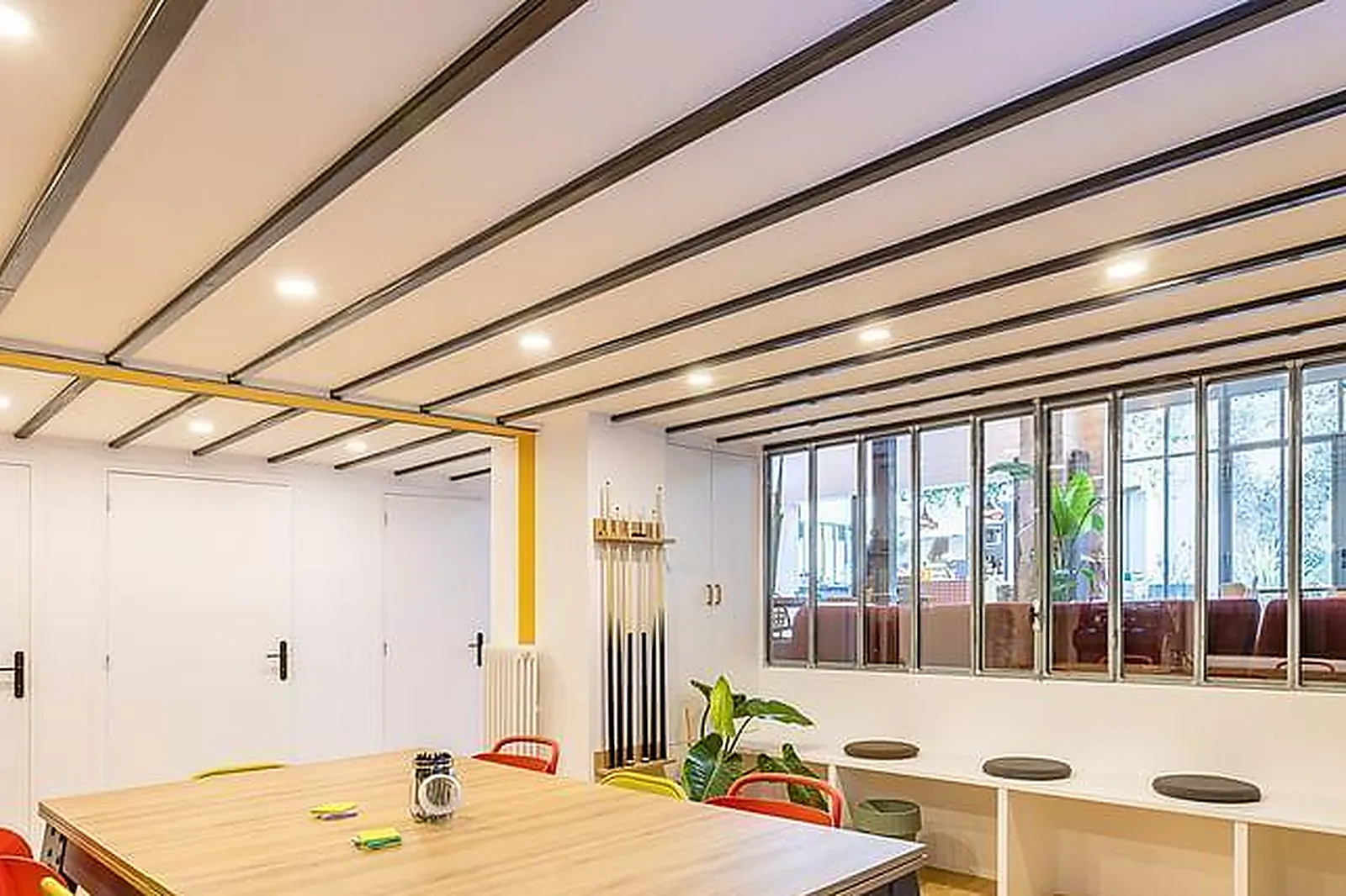 Lieux événementiels, LOFT D'ARTISTE AVEC TERRASSE EN PLEIN COEUR DE PARIS