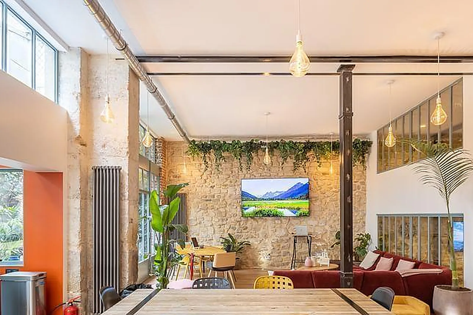 Lieux événementiels, LOFT D'ARTISTE AVEC TERRASSE EN PLEIN COEUR DE PARIS