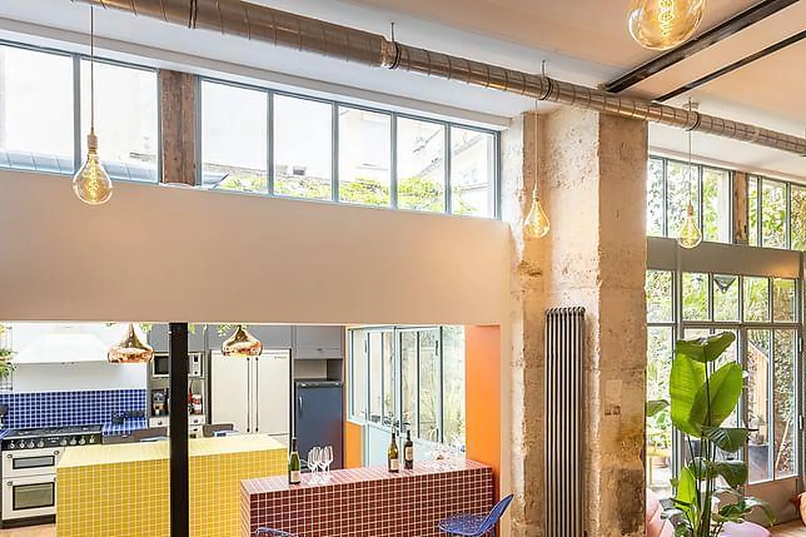 Lieux événementiels, LOFT D'ARTISTE AVEC TERRASSE EN PLEIN COEUR DE PARIS