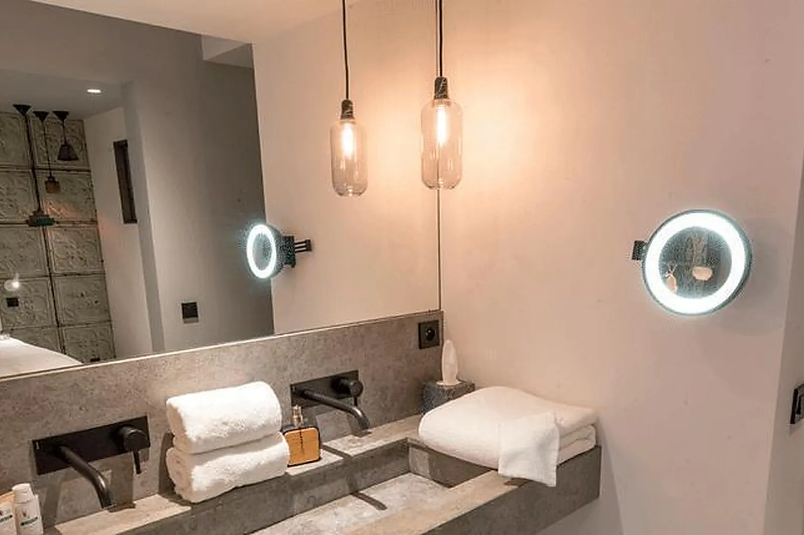 Lieux événementiels, LOFT LE SECRET DE BALMORAL