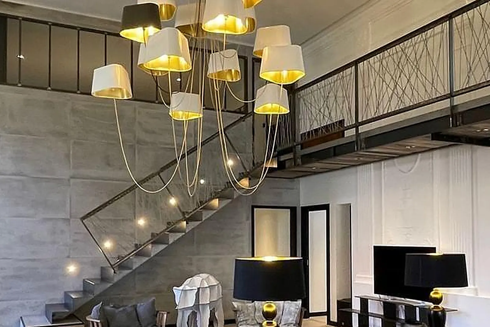 Lieux événementiels, LOFT LE SECRET DE BALMORAL