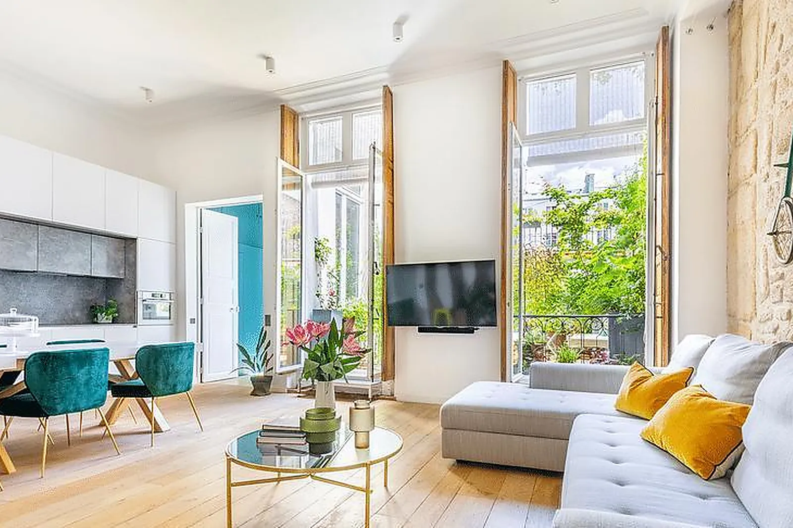 Lieux événementiels, LOFT LUMINEUX AVEC TERRASSE