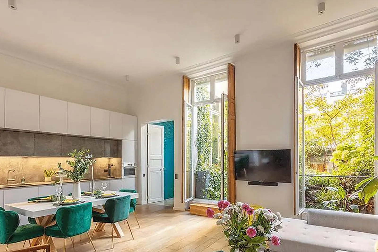 Lieux événementiels, LOFT LUMINEUX AVEC TERRASSE