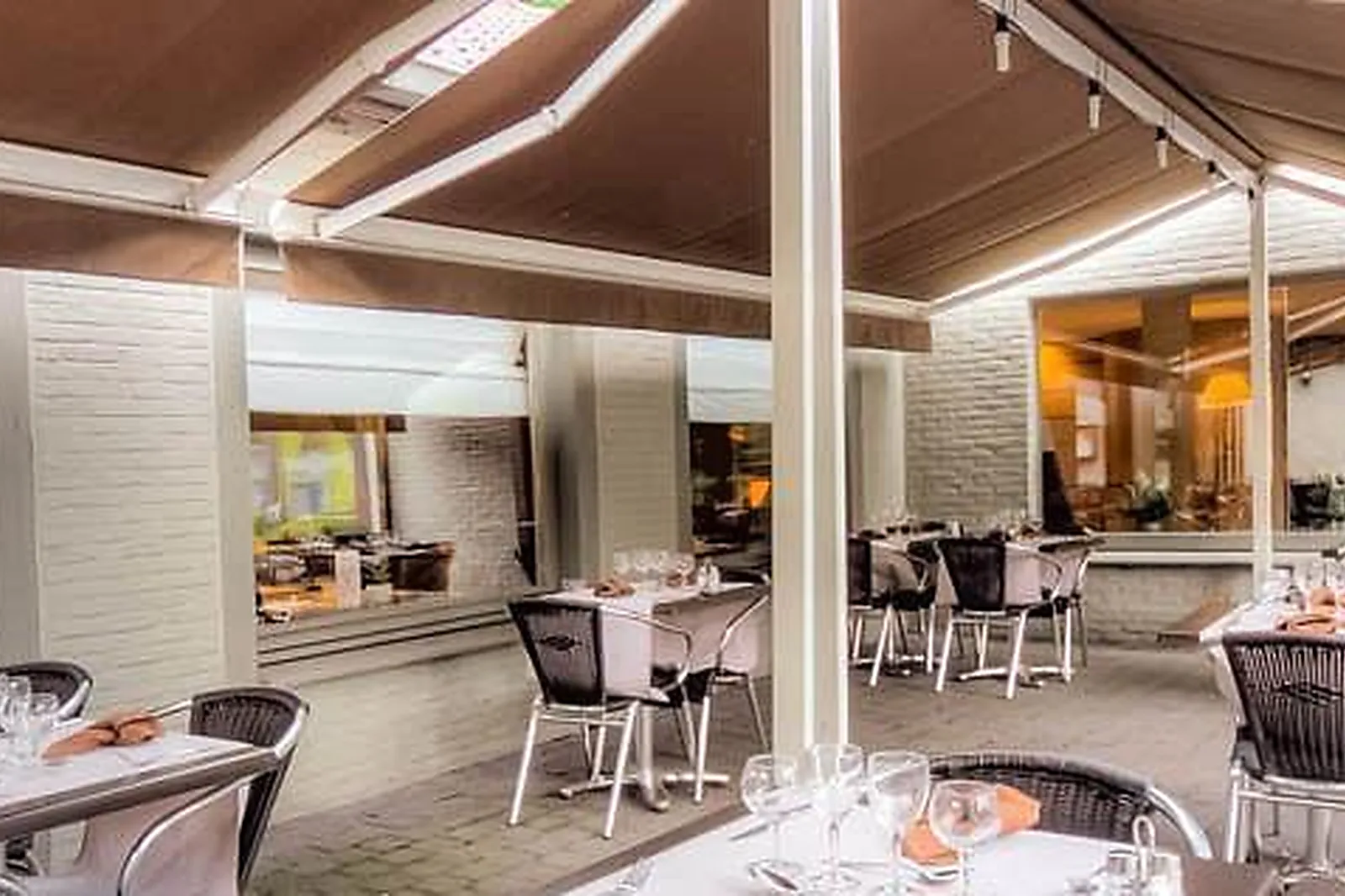 Lieux événementiels, LOGIS HÔTEL RESTAURANT DES ACACIAS LILLE TOURCOING ***