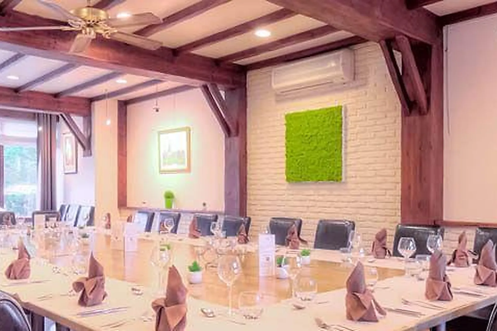 Lieux événementiels, LOGIS HÔTEL RESTAURANT DES ACACIAS LILLE TOURCOING ***