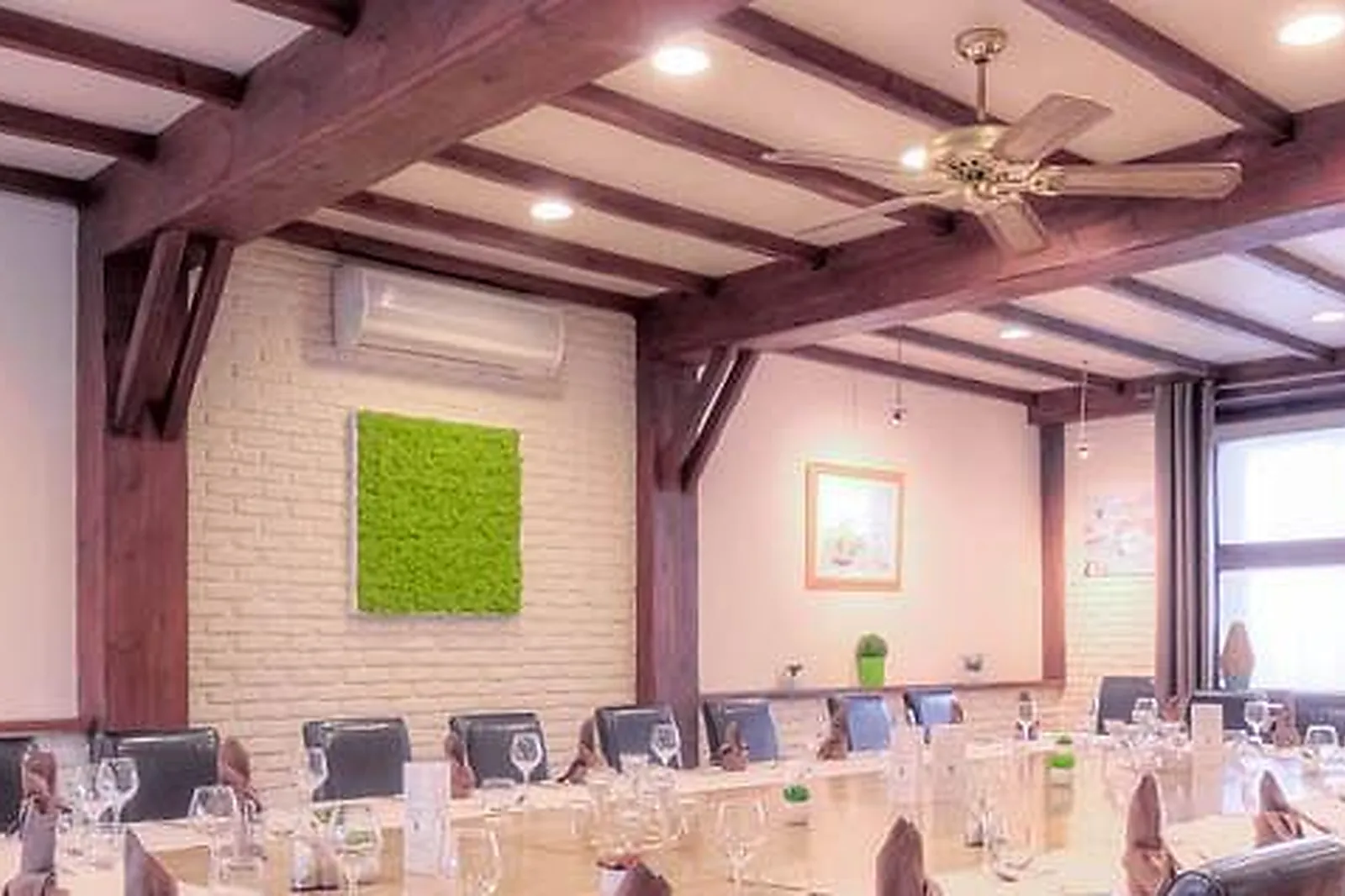 Lieux événementiels, LOGIS HÔTEL RESTAURANT DES ACACIAS LILLE TOURCOING ***