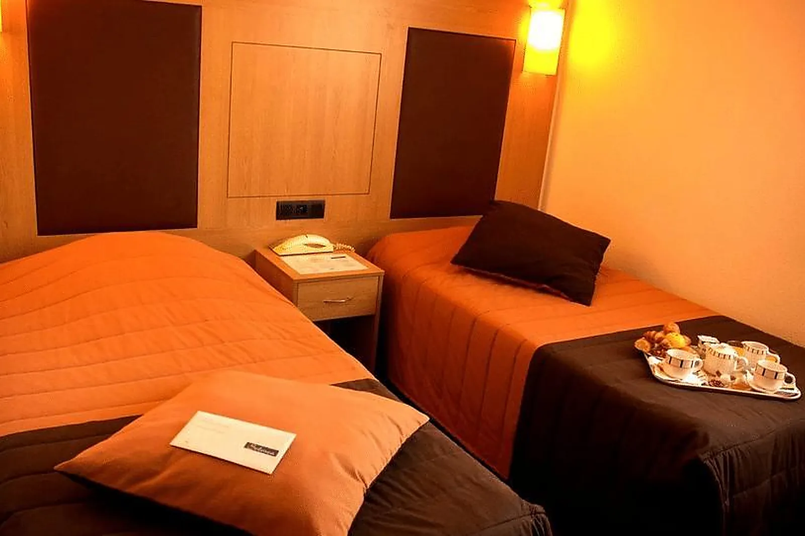 Lieux événementiels, LOGIS HÔTEL RESTAURANT SOLENCA***