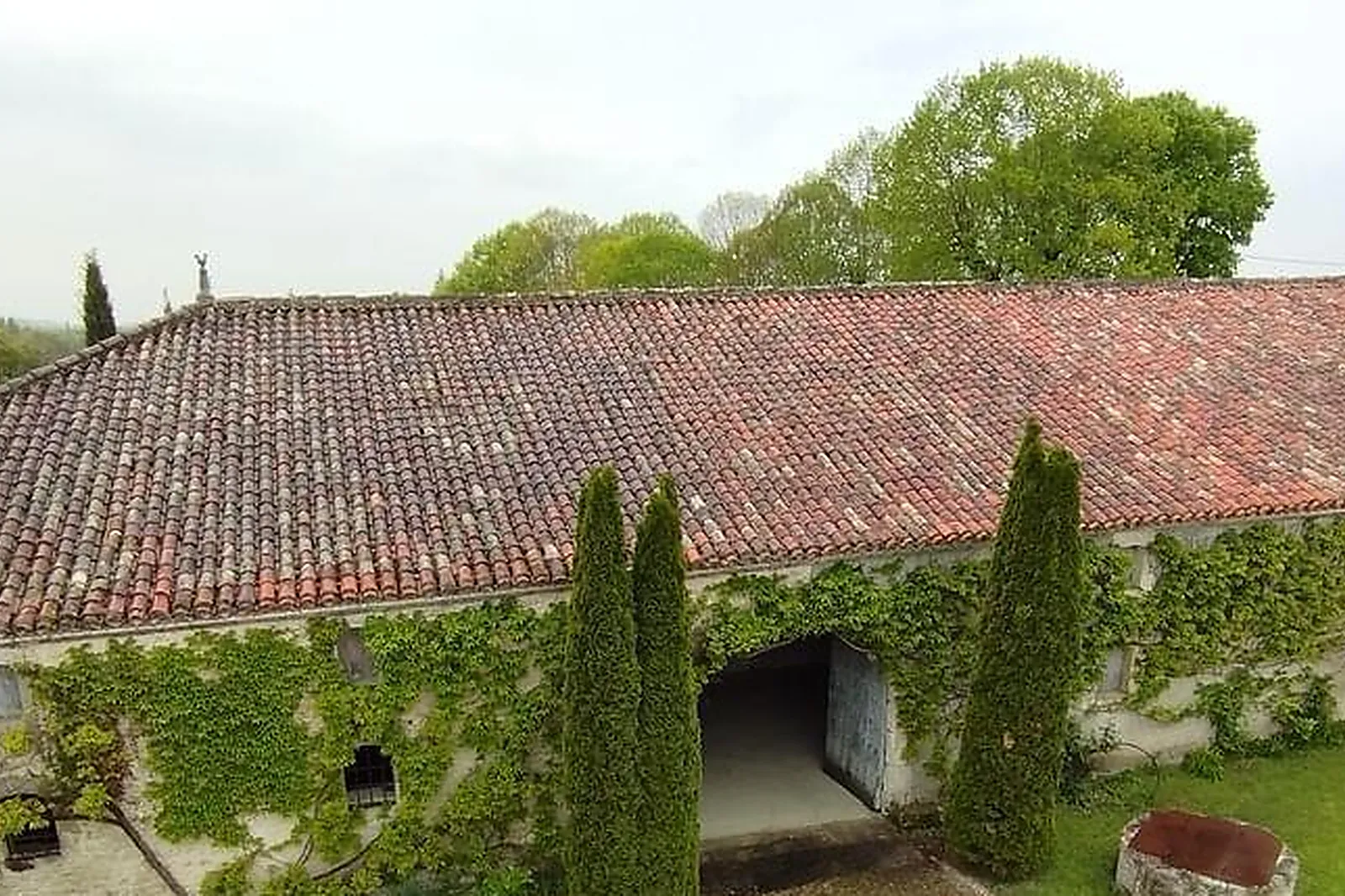 Lieux événementiels, LOGIS DU PARADIS