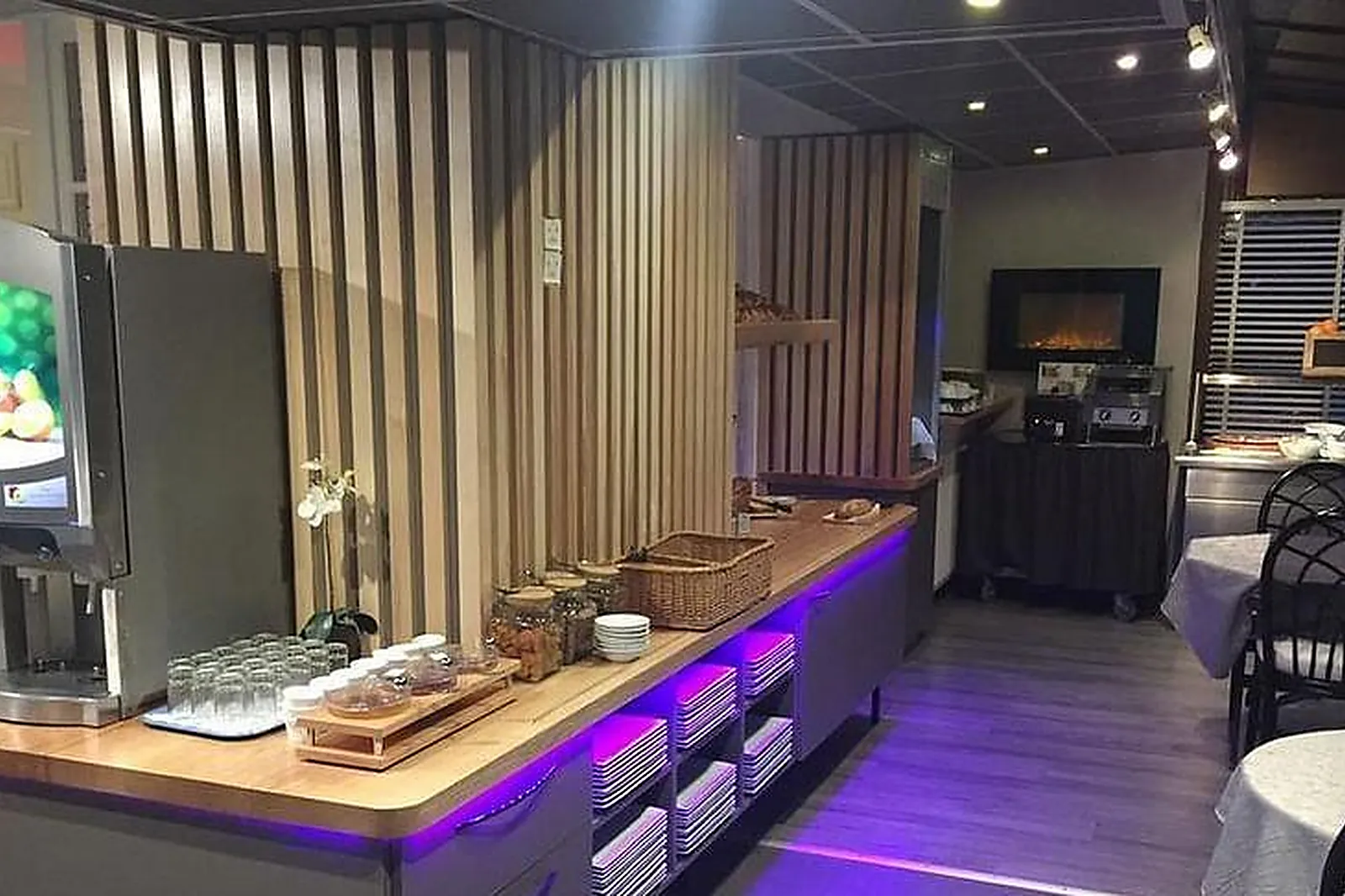 Lieux événementiels, LOGIS ET SPA CHEZ CAMILLOU