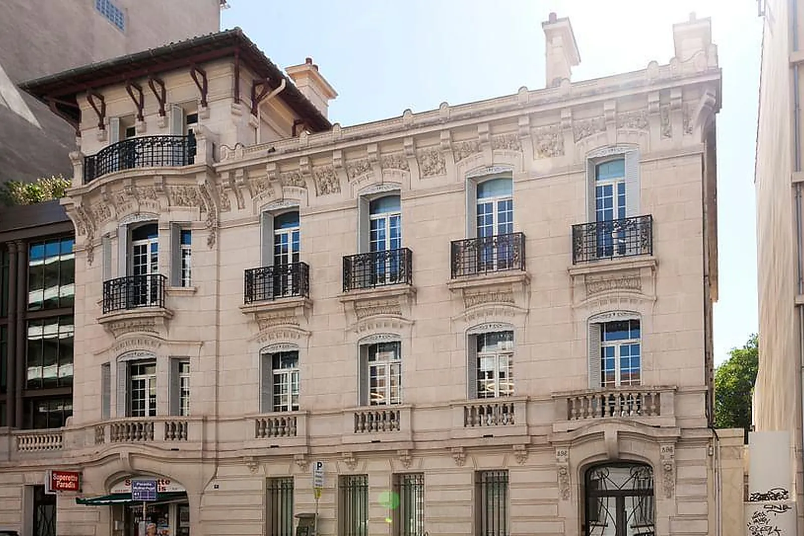 Lieux événementiels, LOKALL