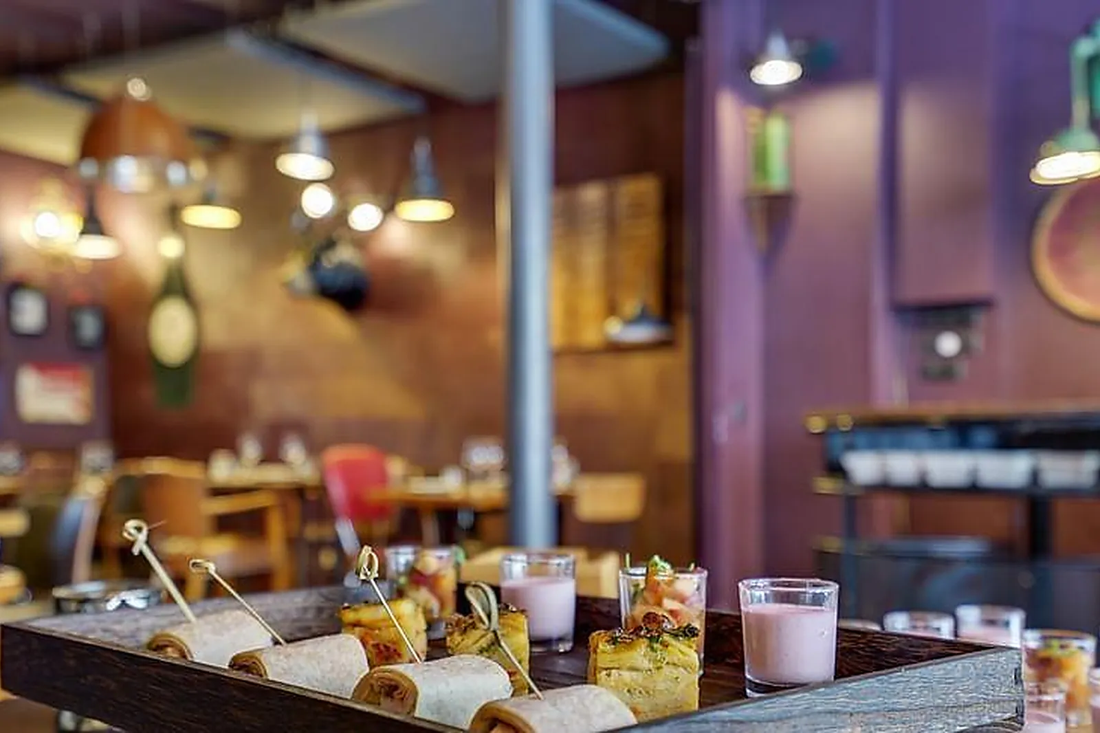 Lieux événementiels, LOU BISTROT