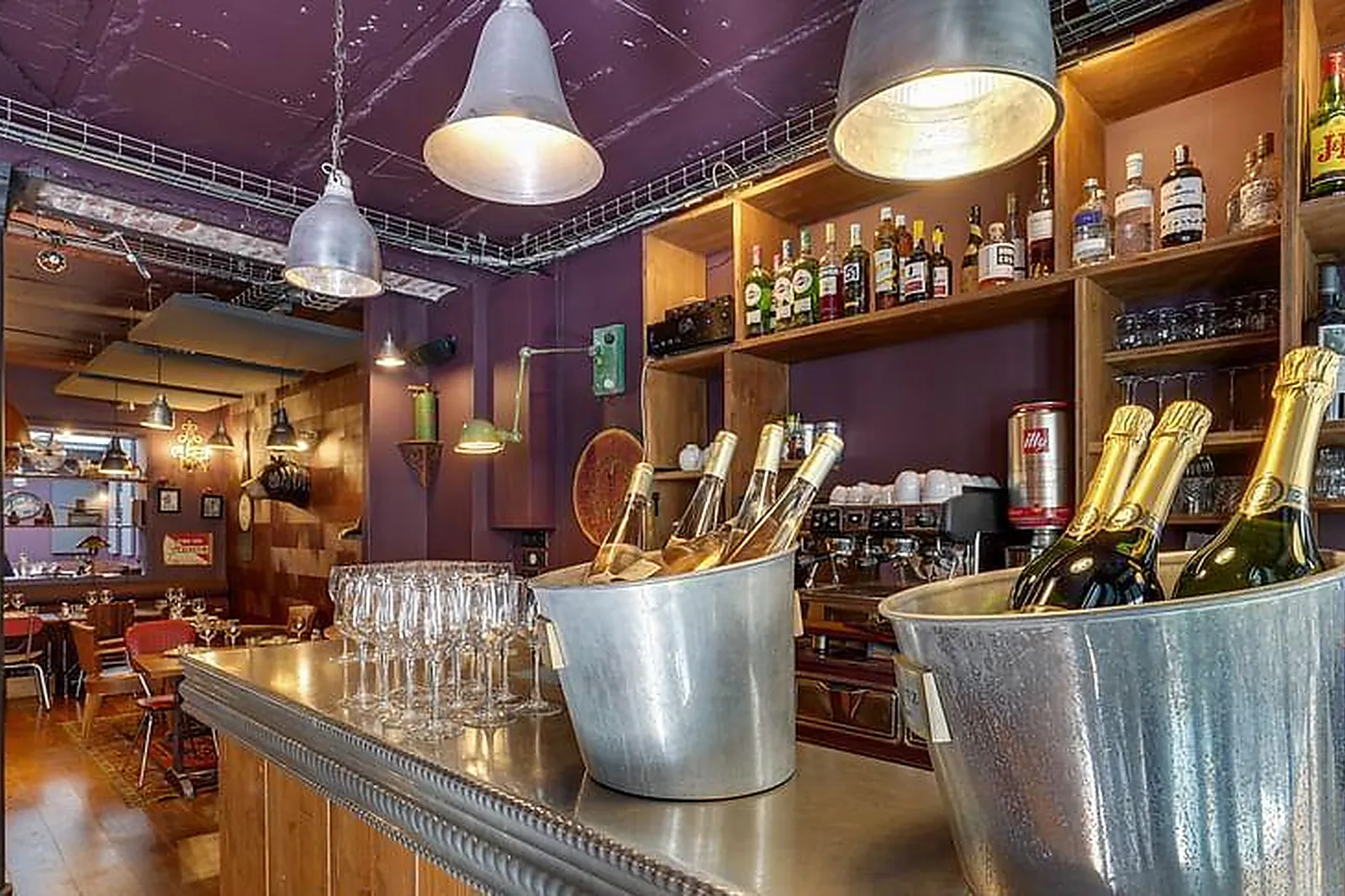 Lieux événementiels, LOU BISTROT