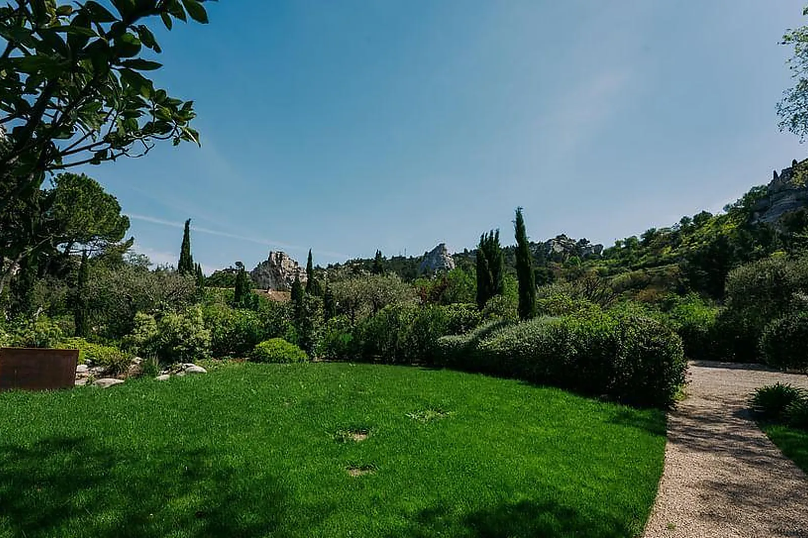 Lieux événementiels, L'ÉTOILE DES BAUX