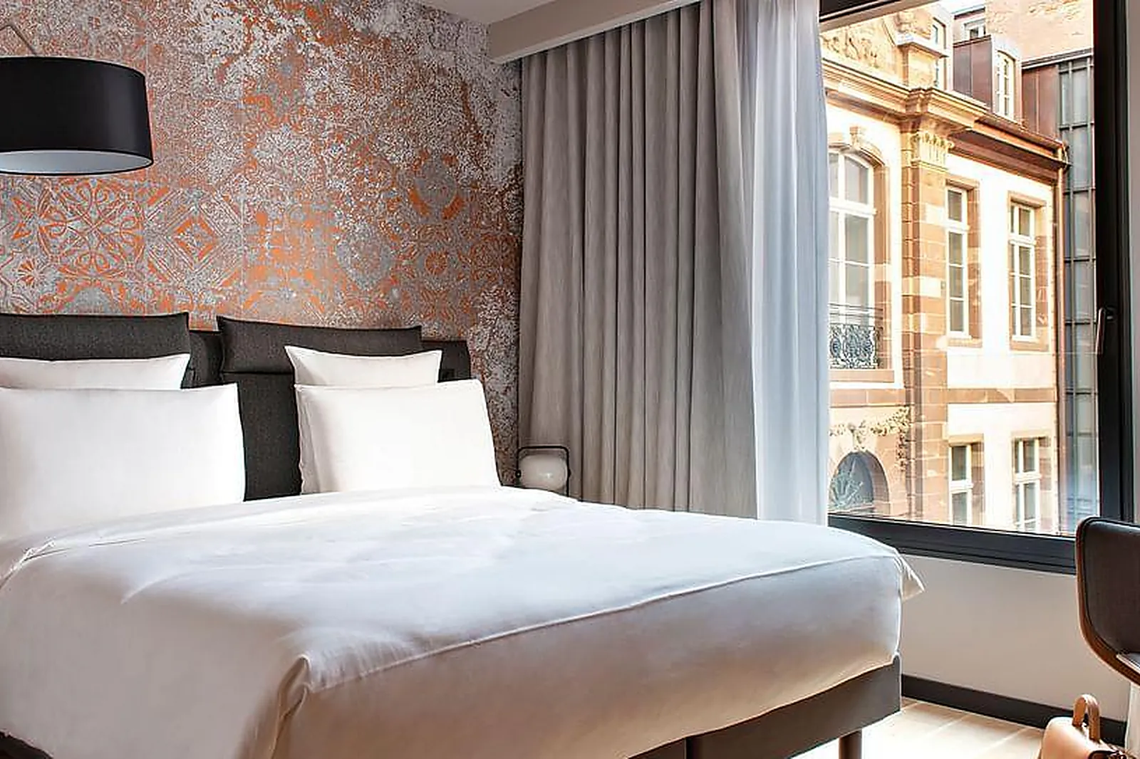 Lieux événementiels, LÉONOR STRASBOURG ****