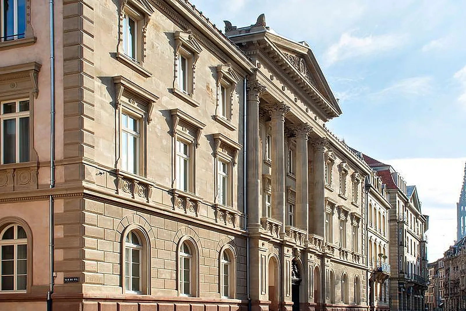 Lieux événementiels, LÉONOR STRASBOURG ****