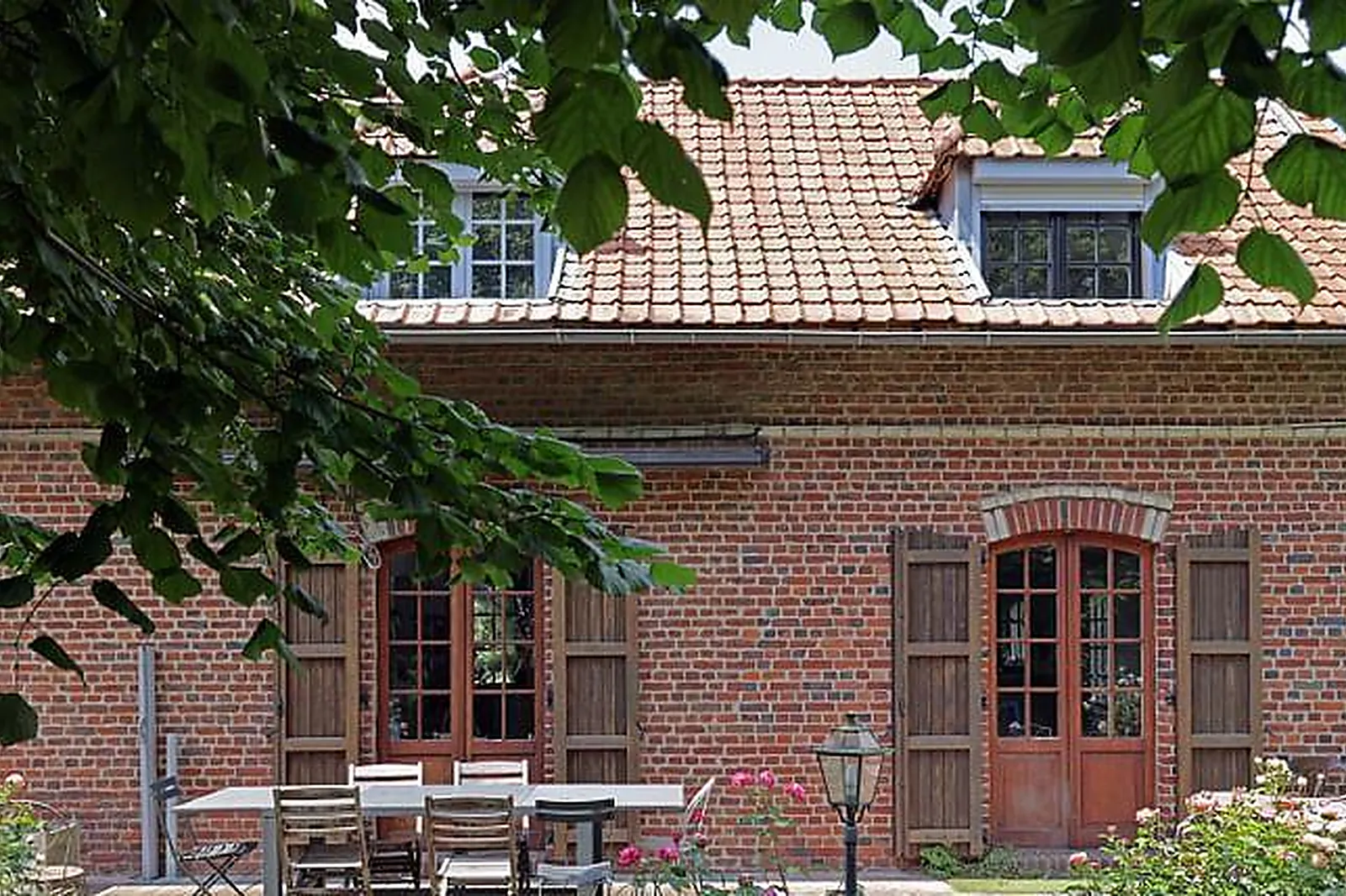 Lieux événementiels, LÉTABLI