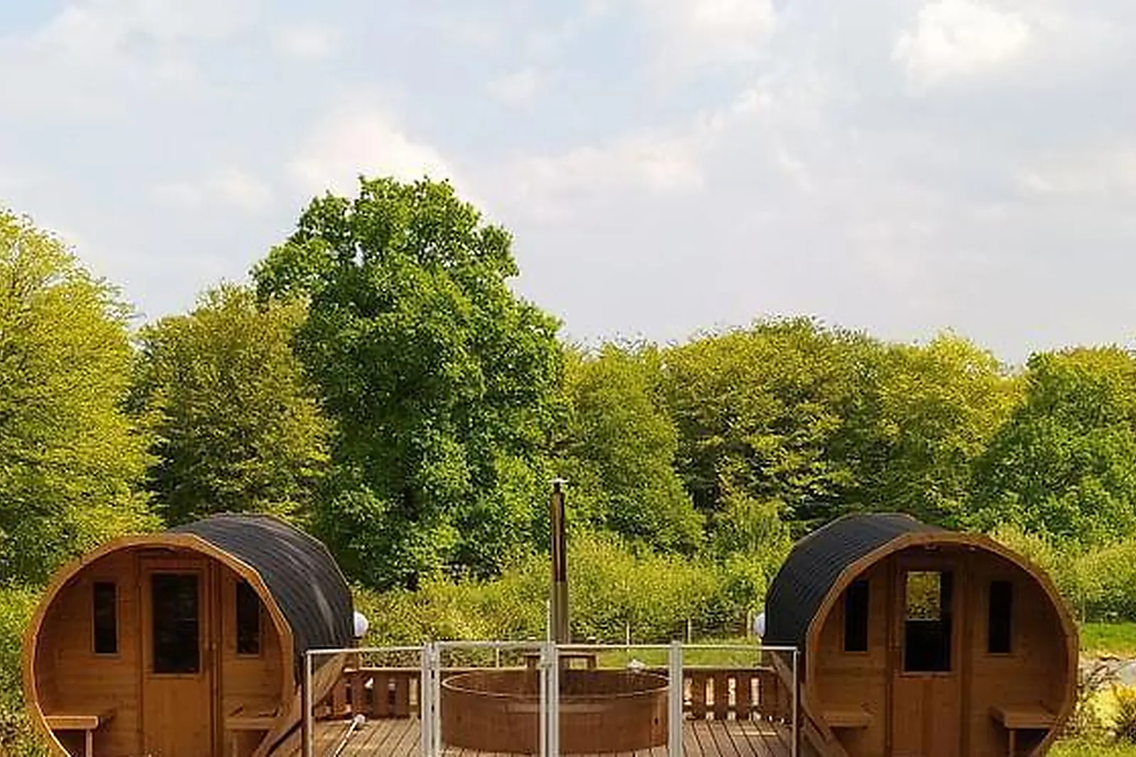 Lieux événementiels, L'ÉTAPE EN FORET