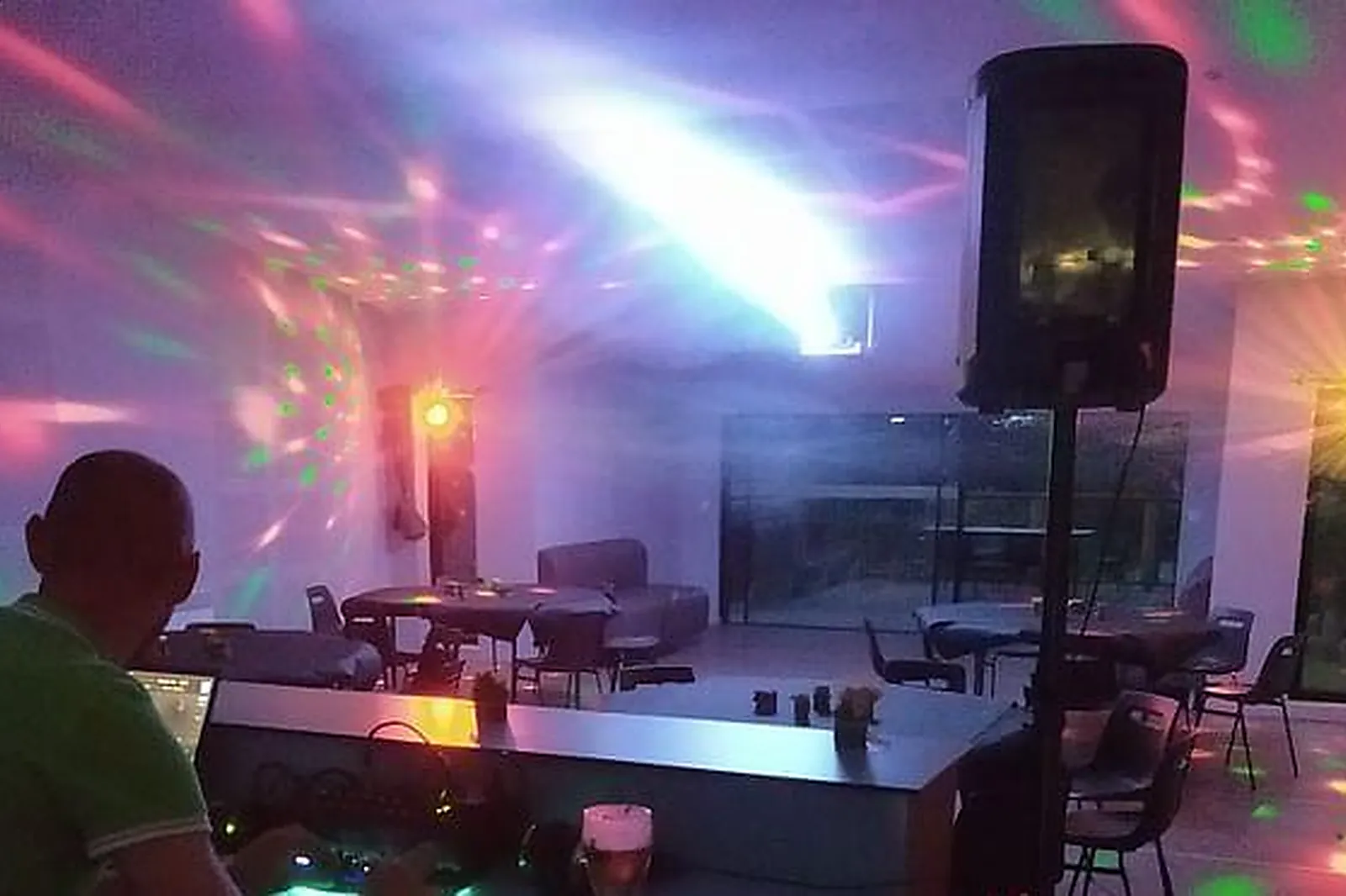 Lieux événementiels, L'ÉTAPE EN FORET