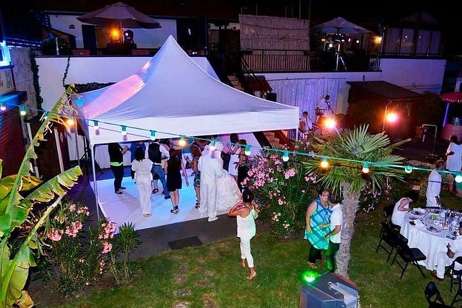 Lieux événementiels, L'ÎLE ENCHANTÉE