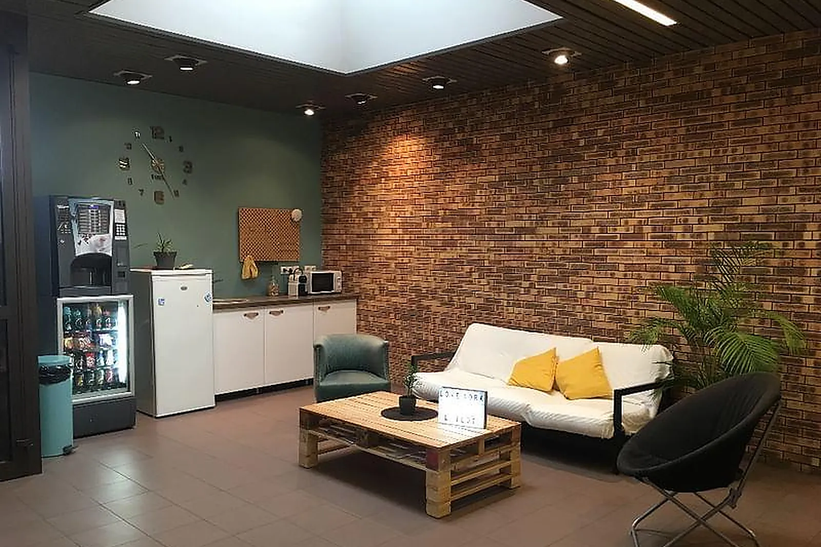 Lieux événementiels, L'ÎLOT TRAVAIL