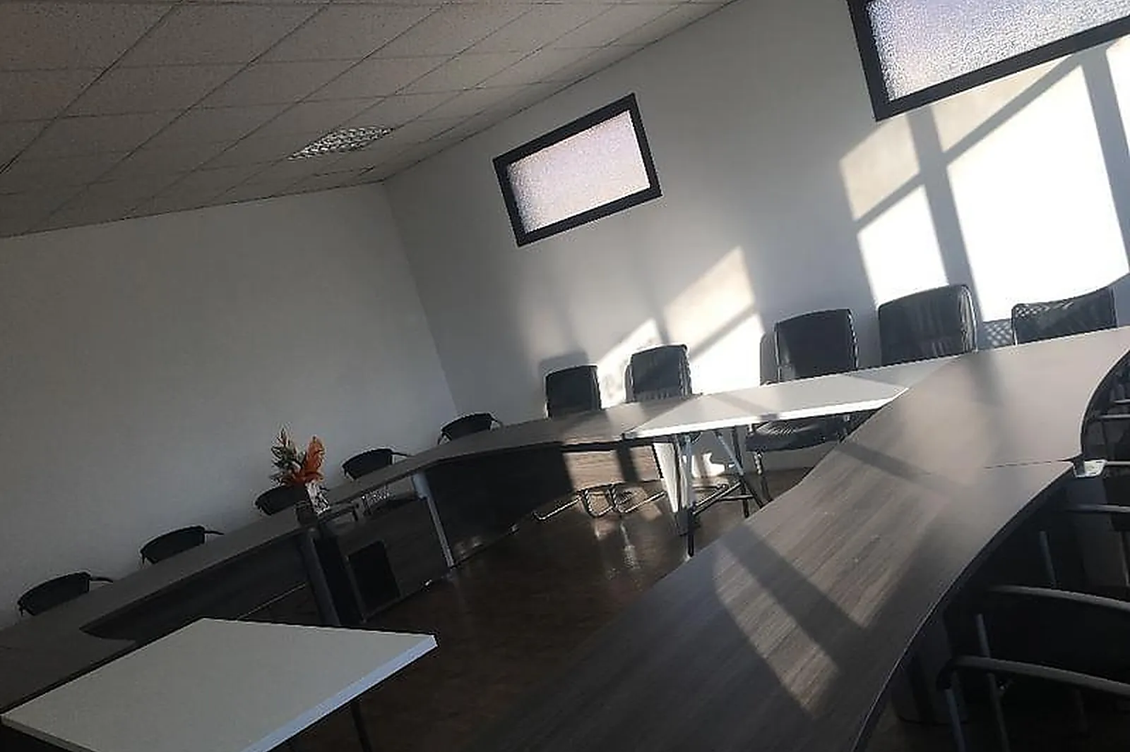 Lieux événementiels, L'ÎLOT TRAVAIL