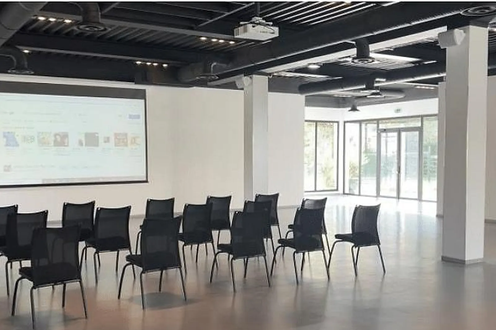 Lieux événementiels, L’APOLLINE