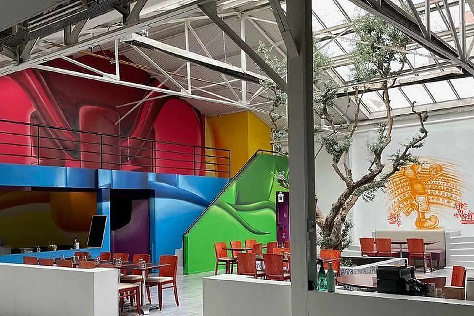 Lieux événementiels, L’OLIVIER