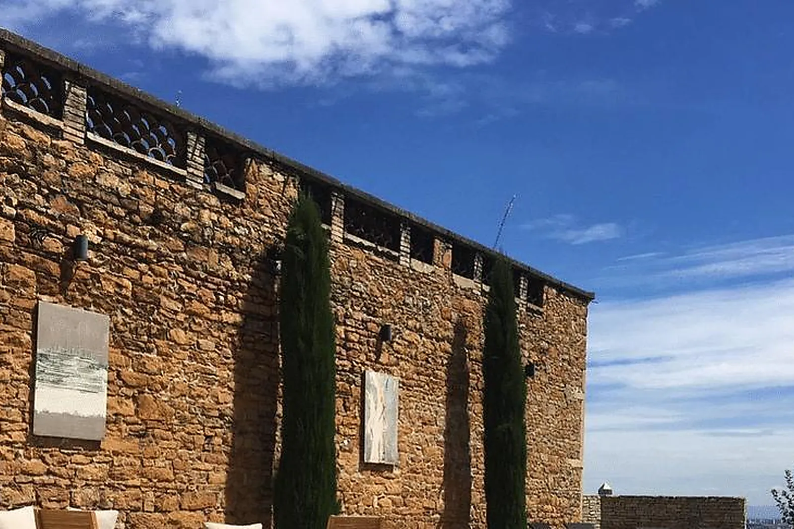 Lieux événementiels, SALLE DE RÉUNION CASTRAISE