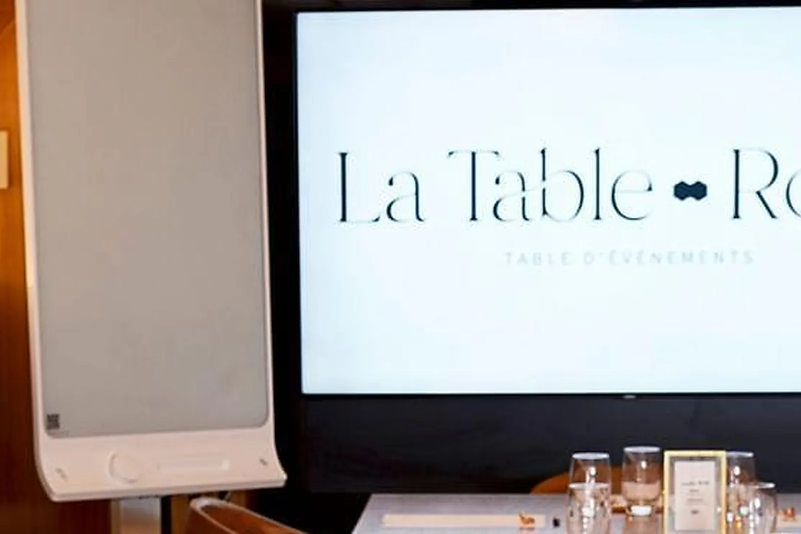 Lieux événementiels, MAPIÈCE X LA TABLE ROSE