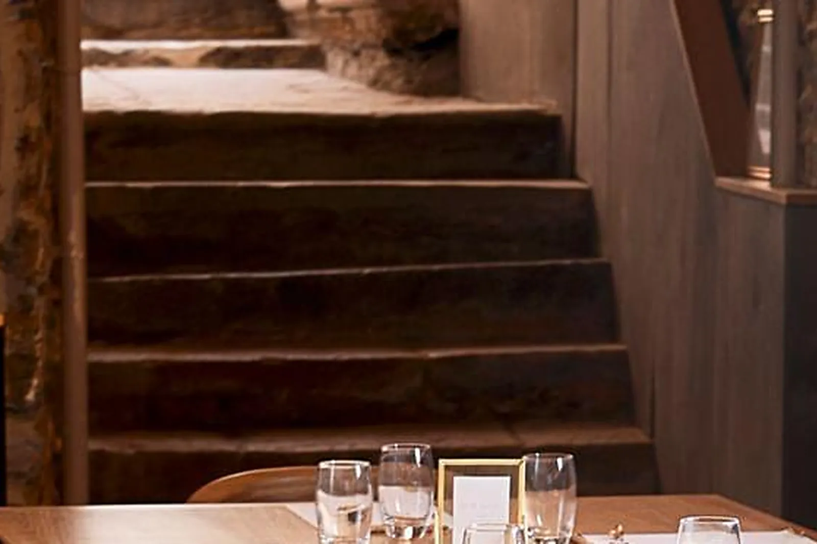 Lieux événementiels, MAPIÈCE X LA TABLE ROSE