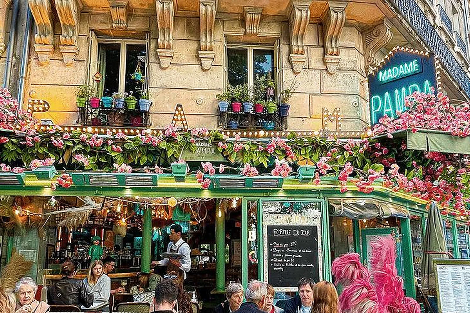 Lieux événementiels, MADAME PAMPA