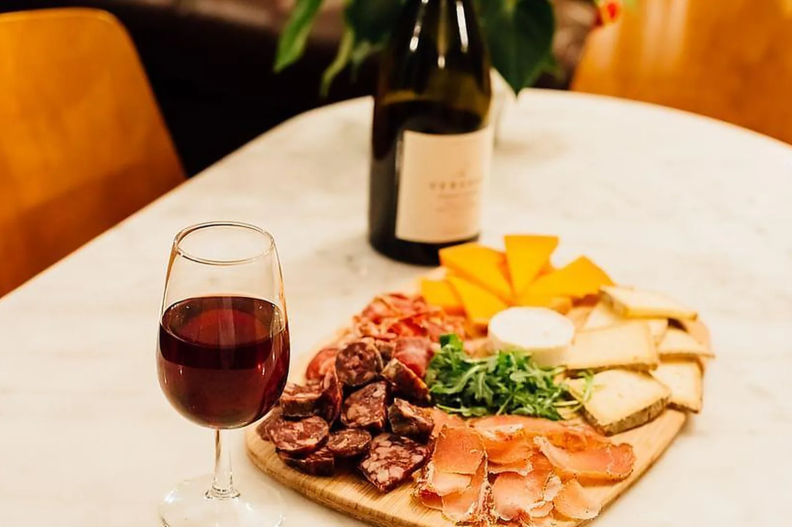 Lieux événementiels, MADAME PERVENCHE