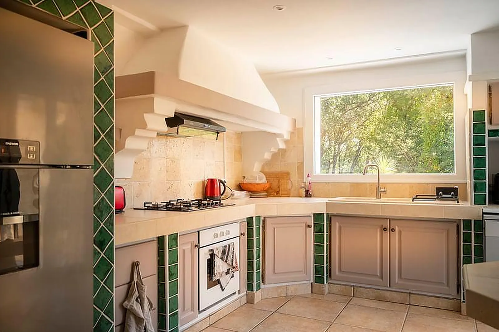 Lieux événementiels, MAGNIFIQUE VILLA AVEC PISCINE