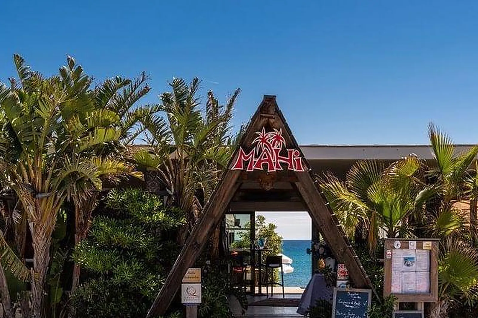 Lieux événementiels, MAHI PLAGE