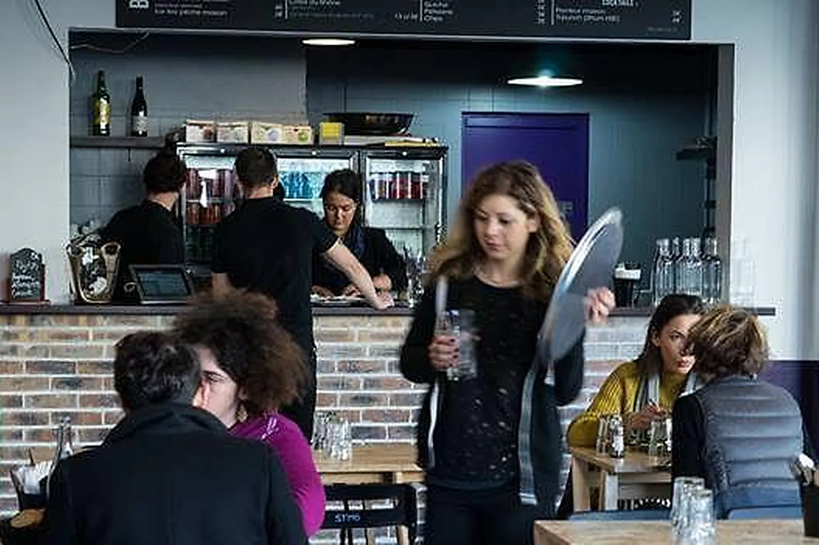 Lieux événementiels, MAINS D'OEUVRES