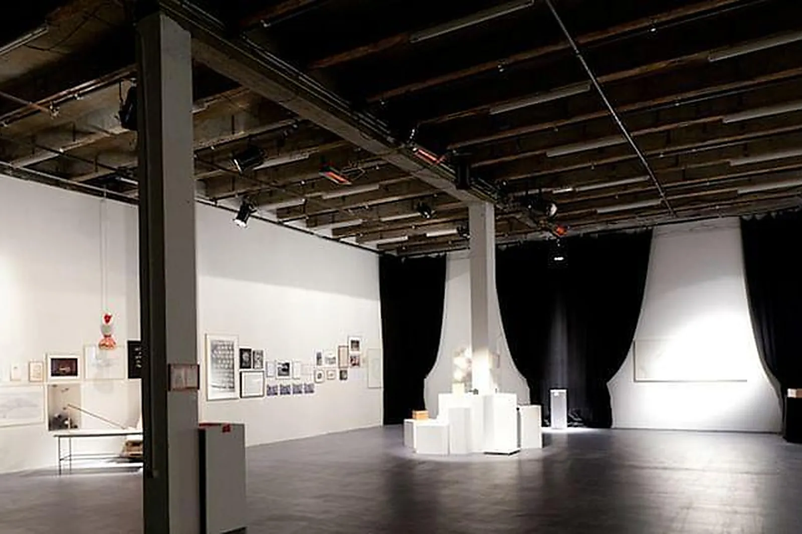 Lieux événementiels, MAINS D'OEUVRES