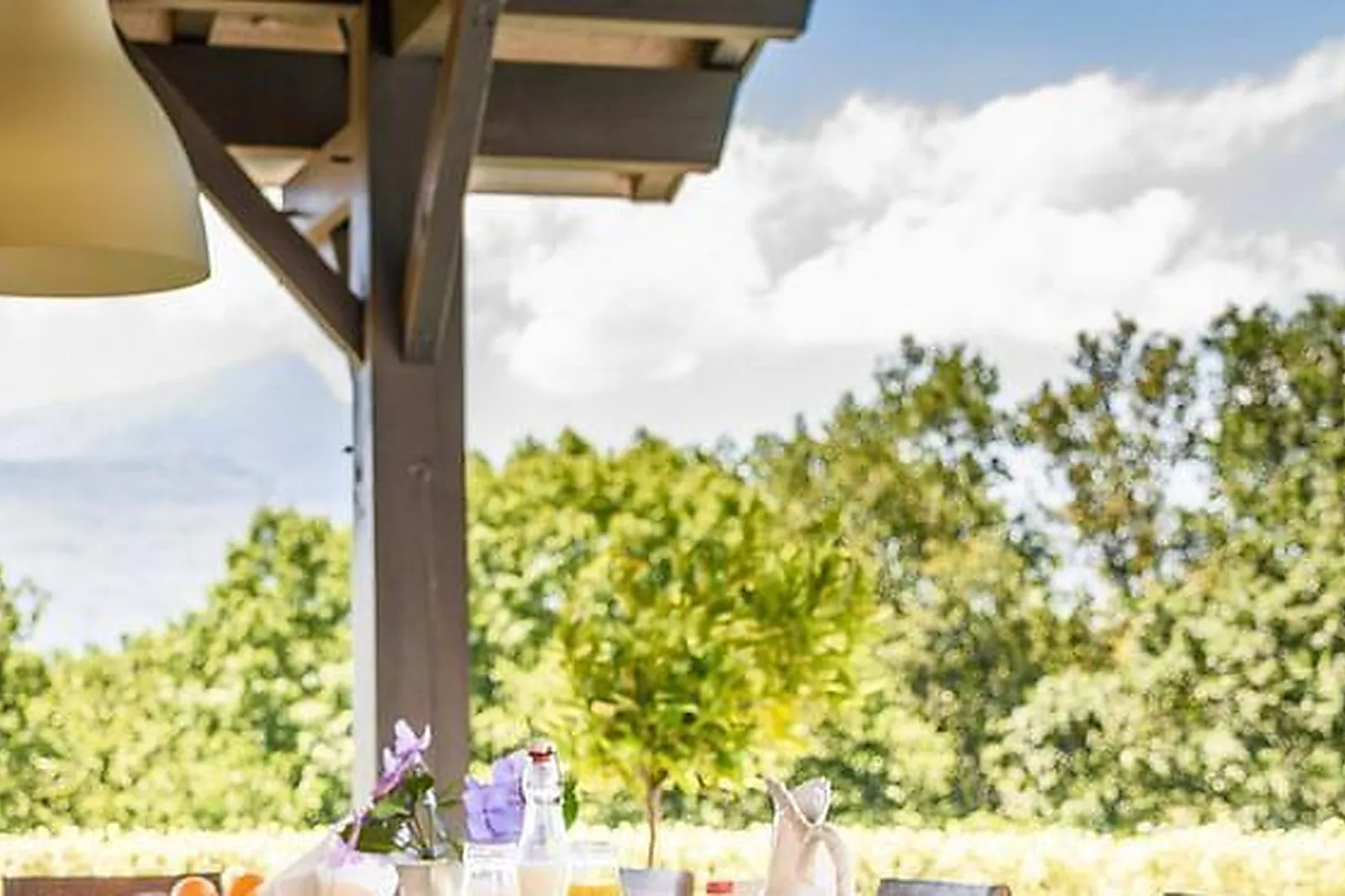 Lieux événementiels, MAISON BLANCHE ETXE XURIA