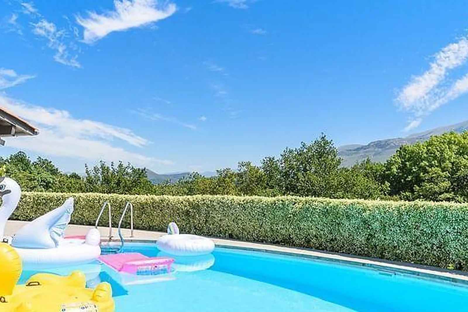 Lieux événementiels, MAISON BLANCHE ETXE XURIA