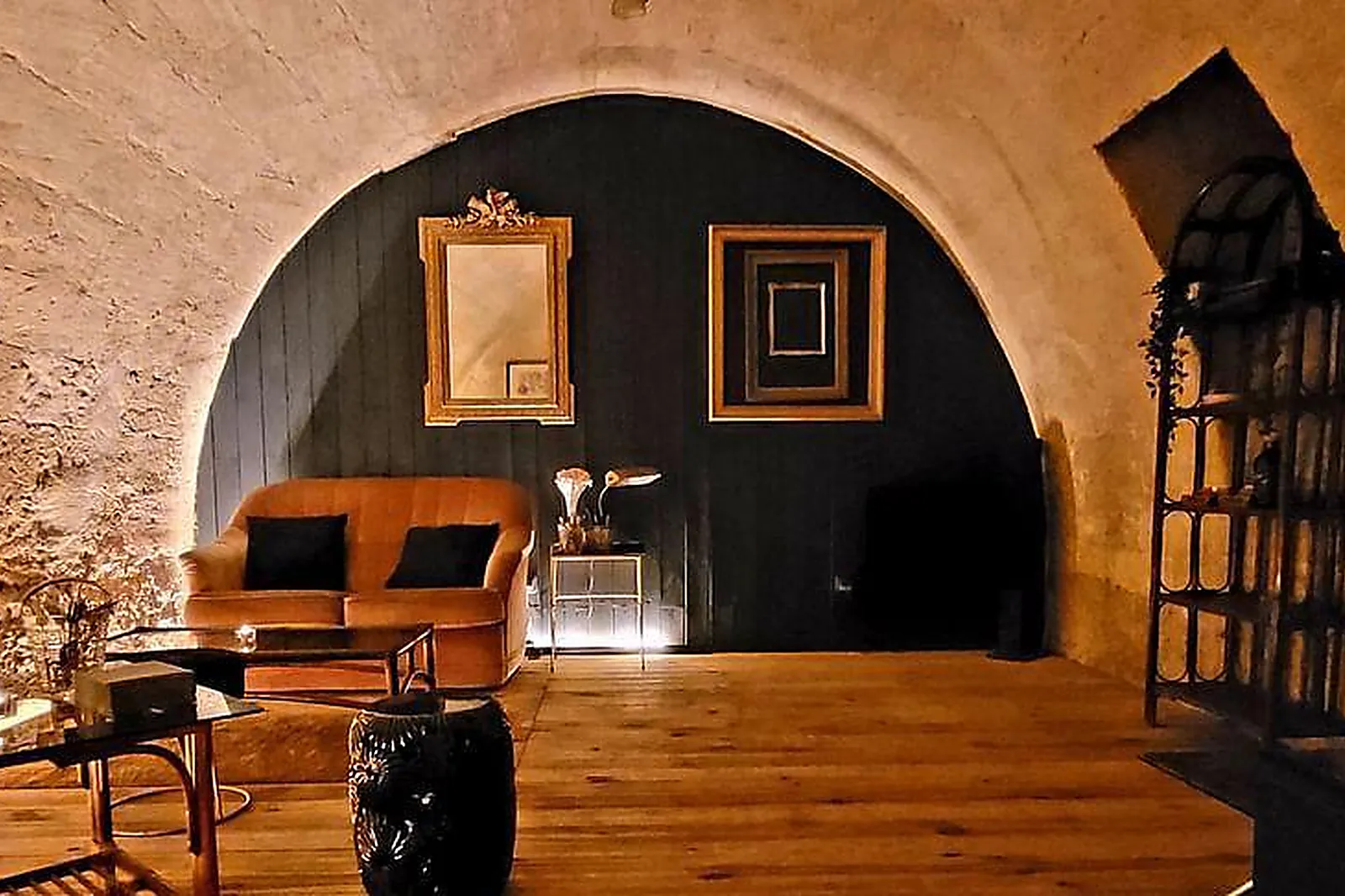 Lieux événementiels, MAISON JULIEN