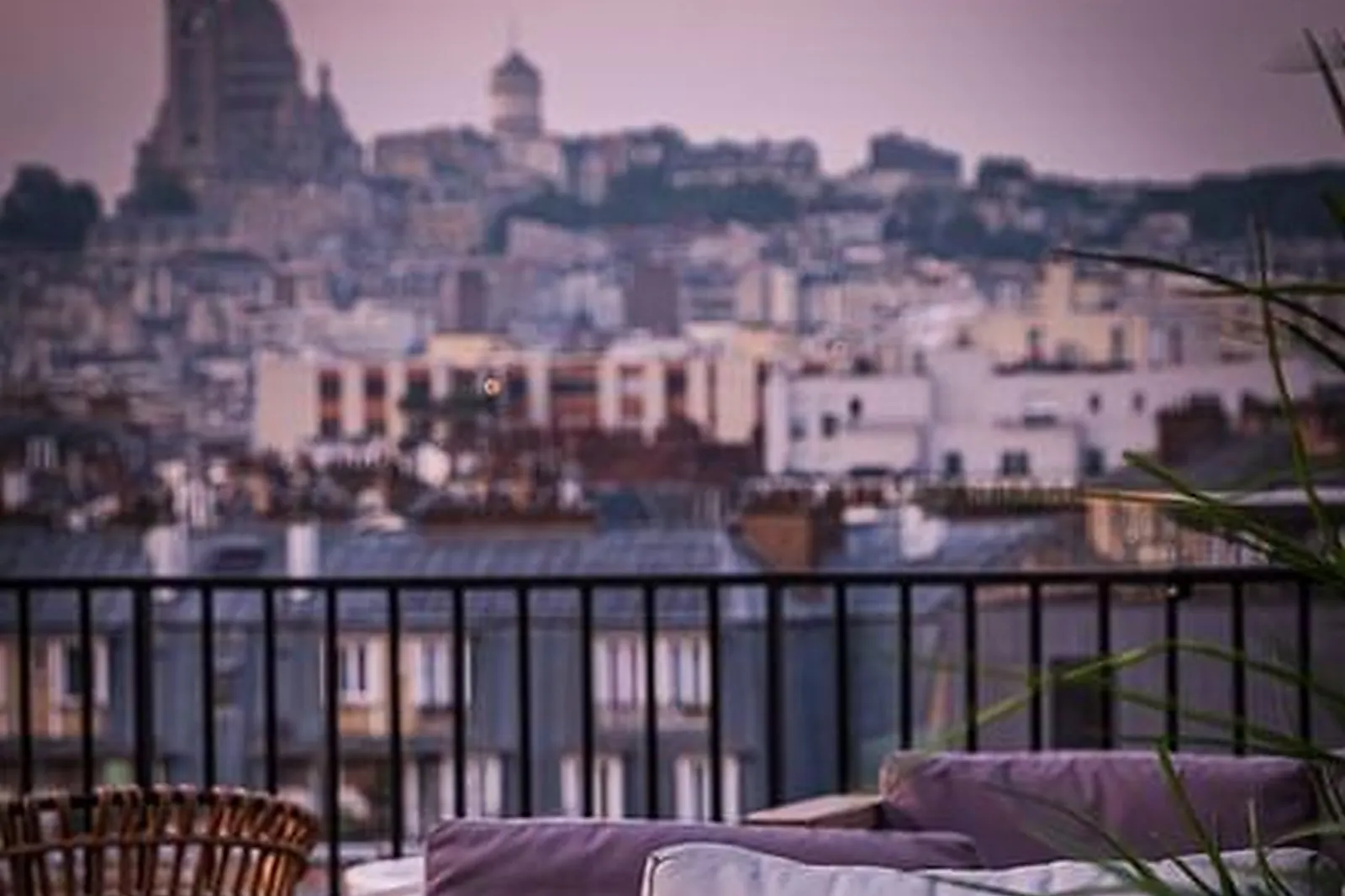 Lieux événementiels, MAISON MONTMARTRE ****