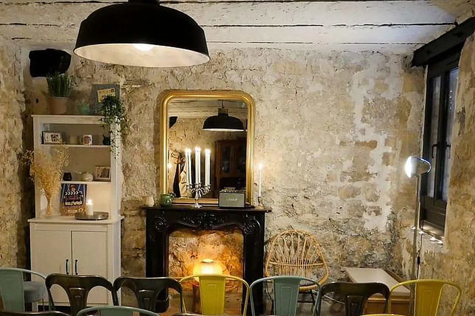 Lieux événementiels, MAISON ONE MORE