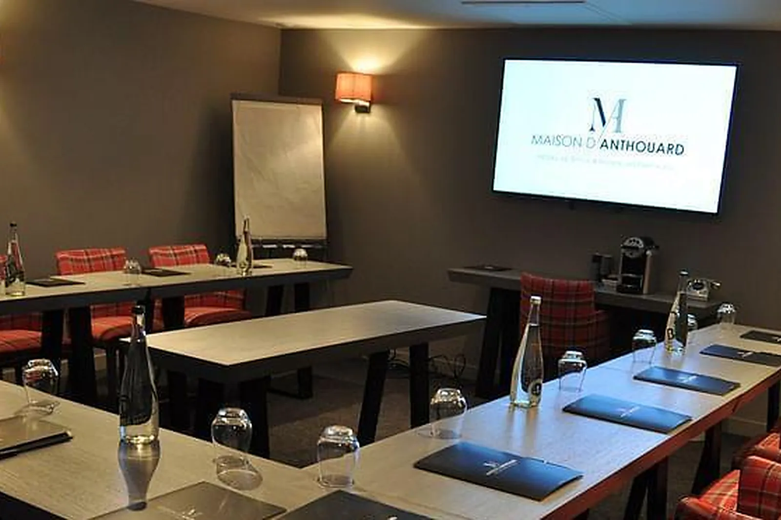 Lieux événementiels, MAISON D'ANTHOUARD ****