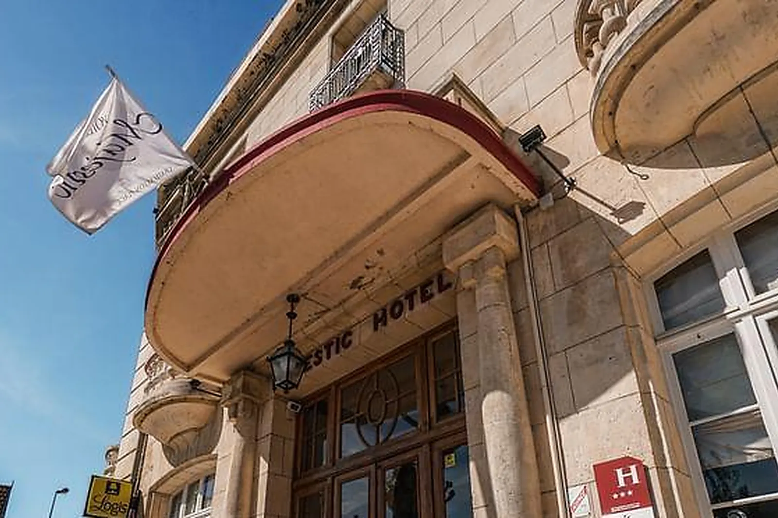 Lieux événementiels, MAJESTIC HÔTEL CHÂTELAILLON-PLAGE