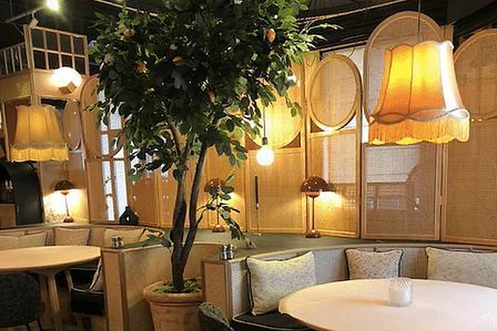 Lieux événementiels, MAMAMIA