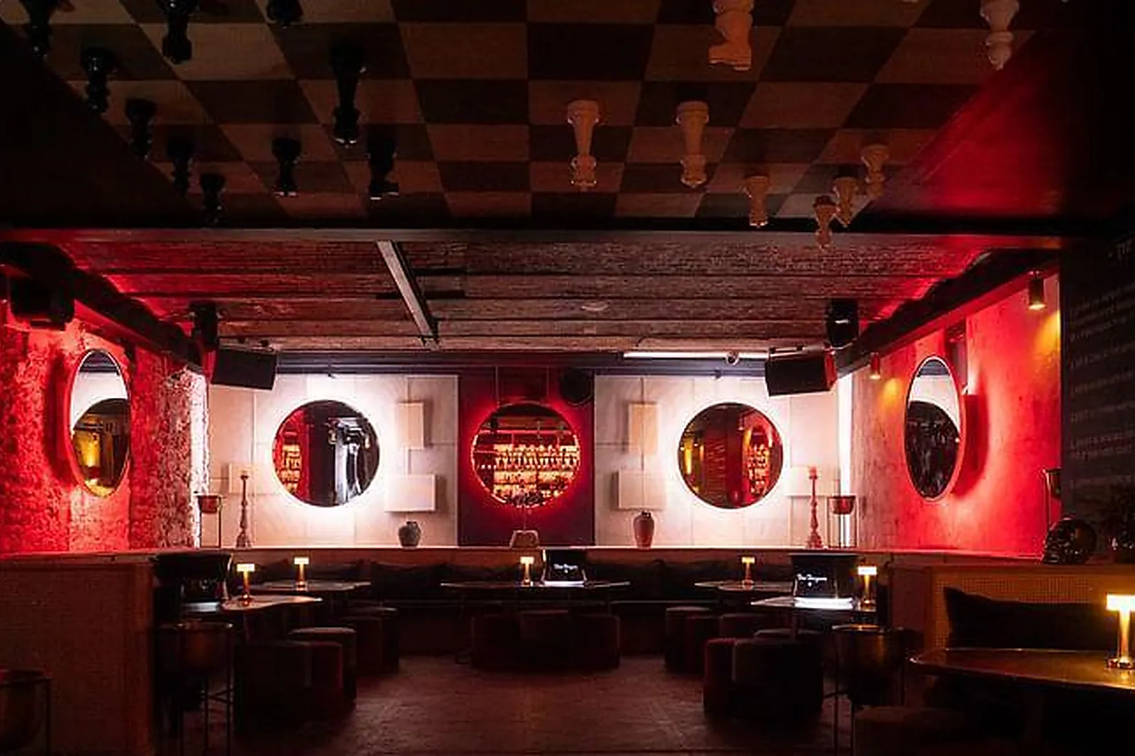 Lieux événementiels, MAMAMIA