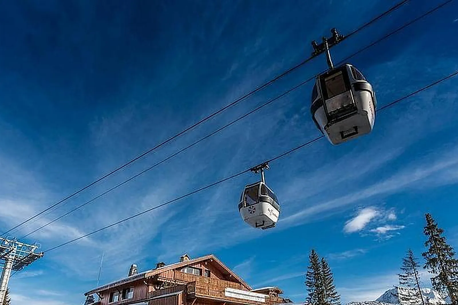 Lieux événementiels, MAMIE COURCH'