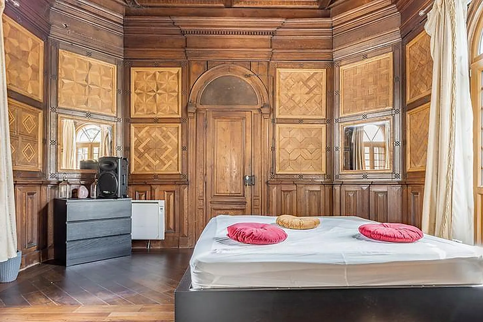 Lieux événementiels, MANOIR PROCHE LA DÉFENSE