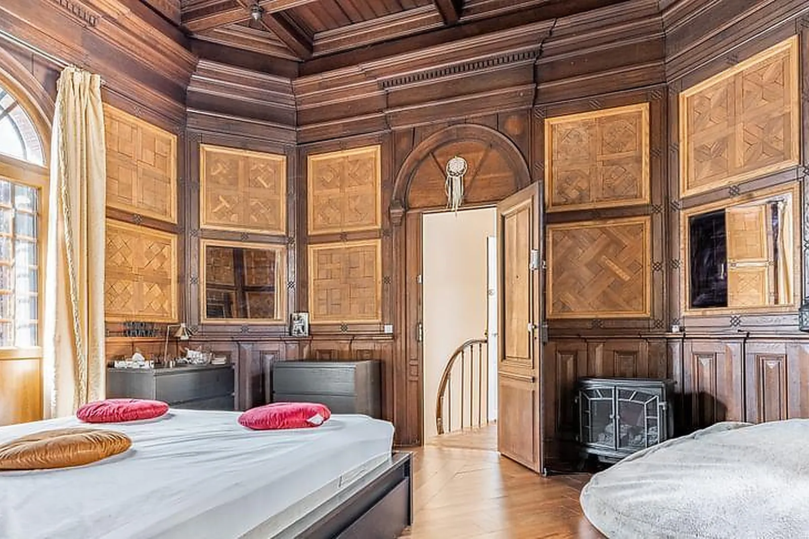 Lieux événementiels, MANOIR PROCHE LA DÉFENSE