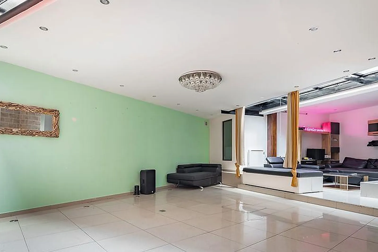 Lieux événementiels, MANOIR PROCHE LA DÉFENSE